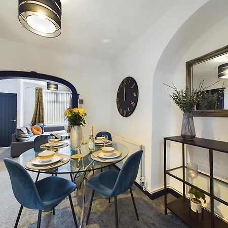 Charming Apartments - Cosy Retreat - Short Drive To City Centre - Free Parking Liverpool Luaran gambar